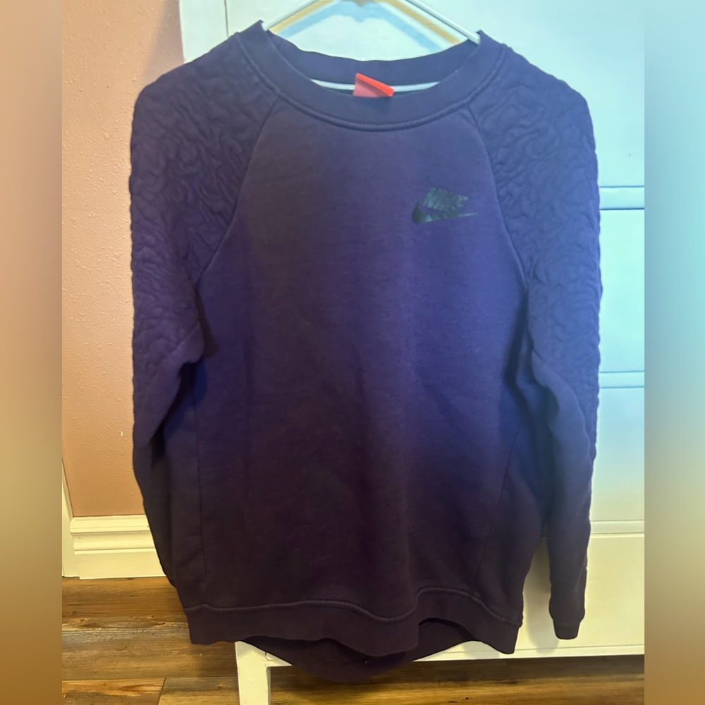 Nike crewneck